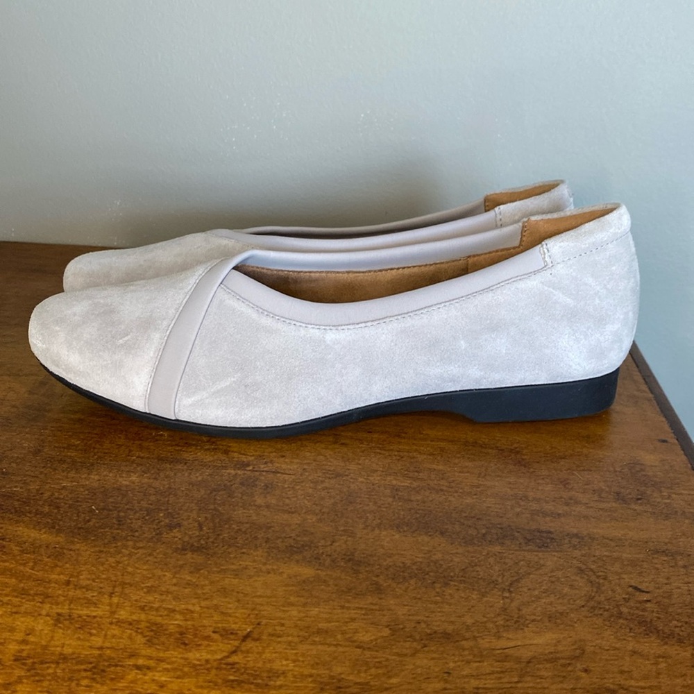 Clarks Un Darcey Ease Suede Slip On Flat Shoes